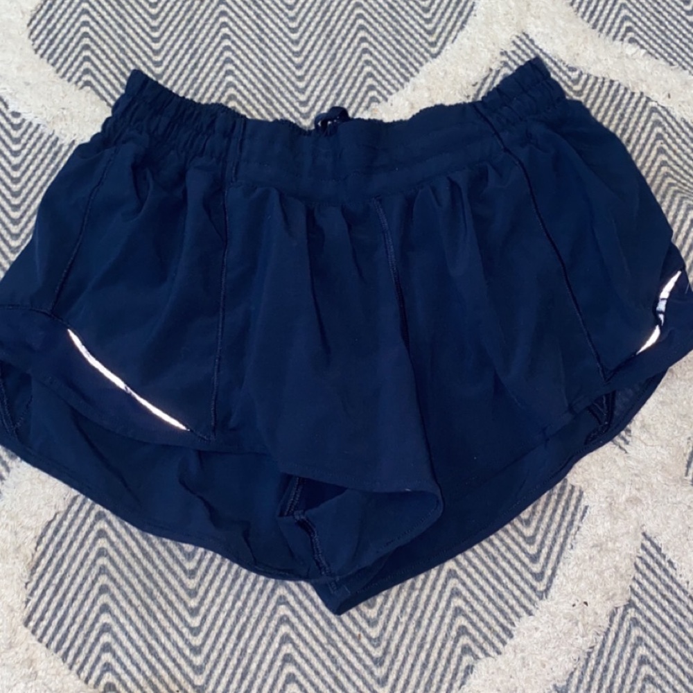 size 8 lulu shorts
